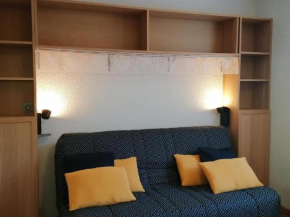 Studio rénové ski aux pieds avec balcon - 4 pers. - FR-1-181-2540